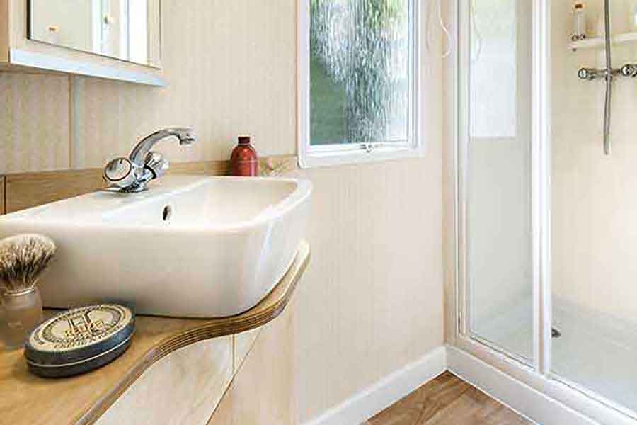 Bathroom with shower of the mobile home