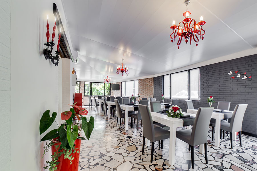 Restaurant with modern decor